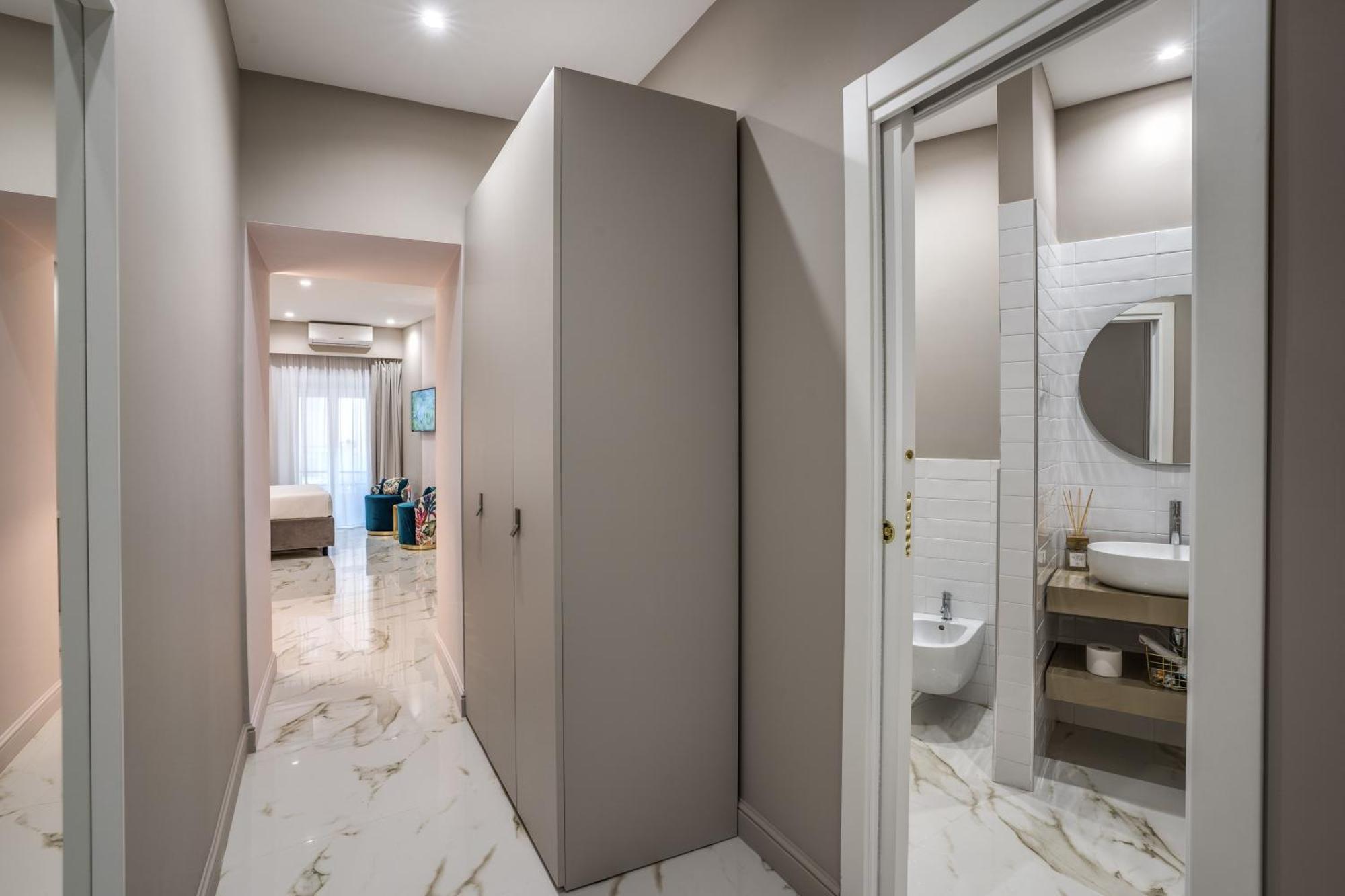 The Oasis Guest house Naples